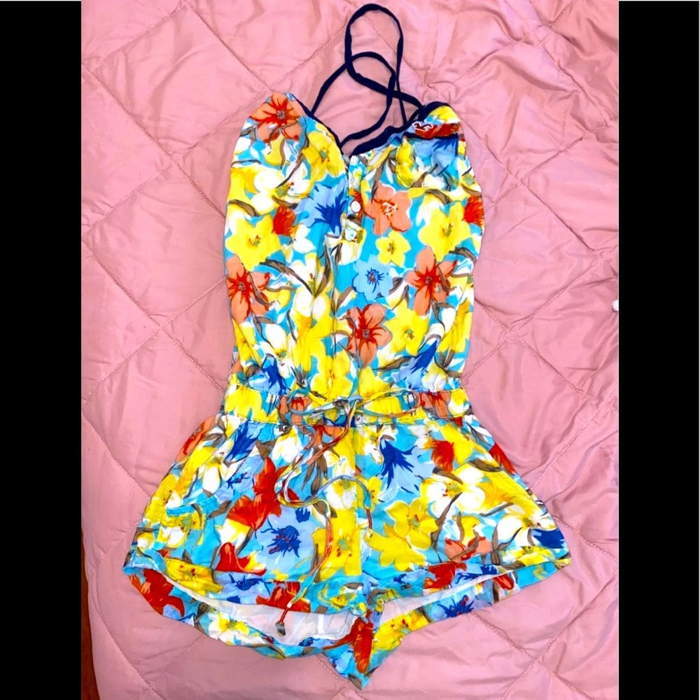 Hollister romper